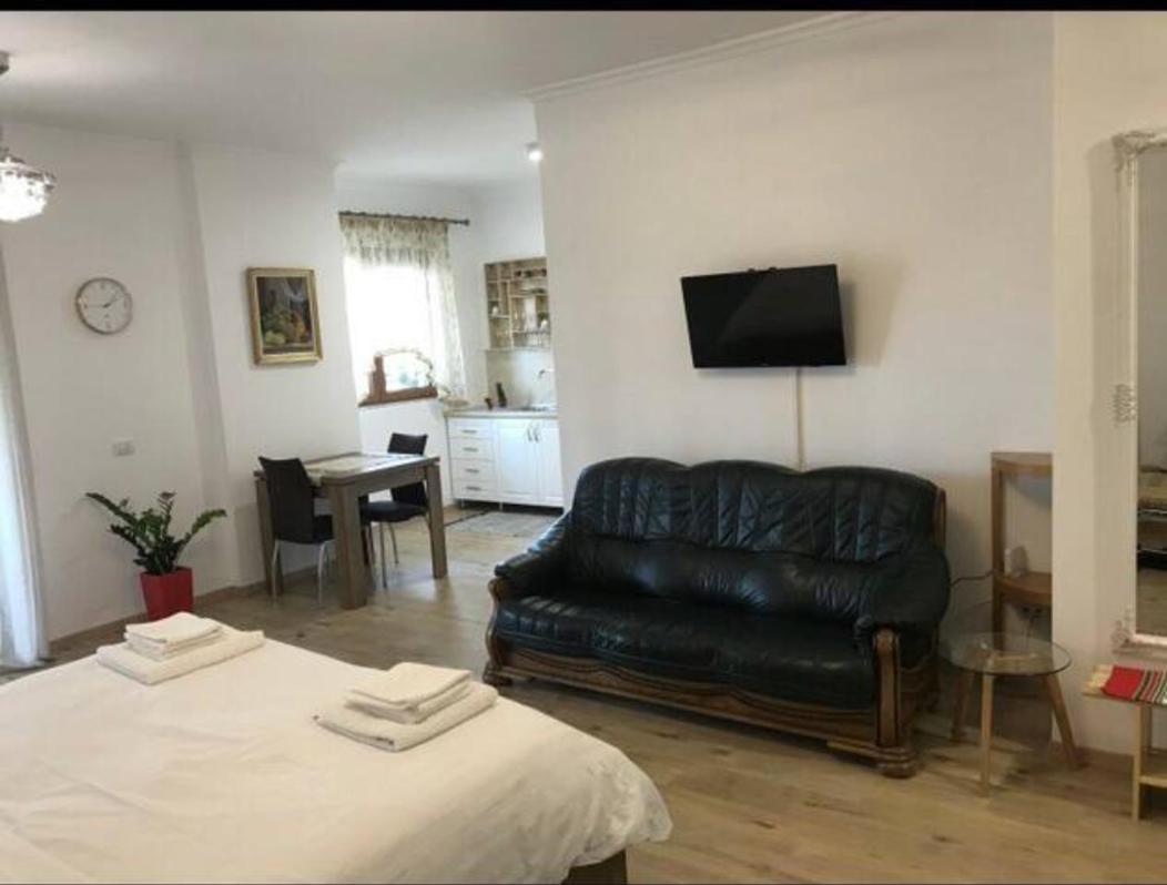 4 - Pazariiri Appartement